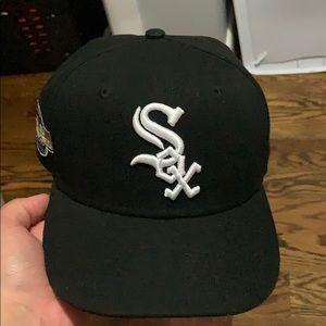 White Sox Pink Brim 05 World Series patch